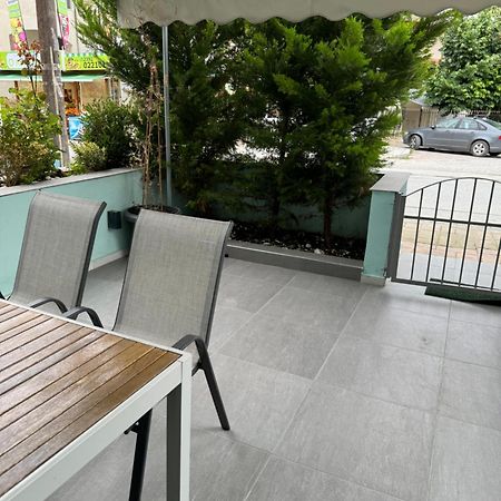 Apartment Near The Sea Peraía Екстериор снимка