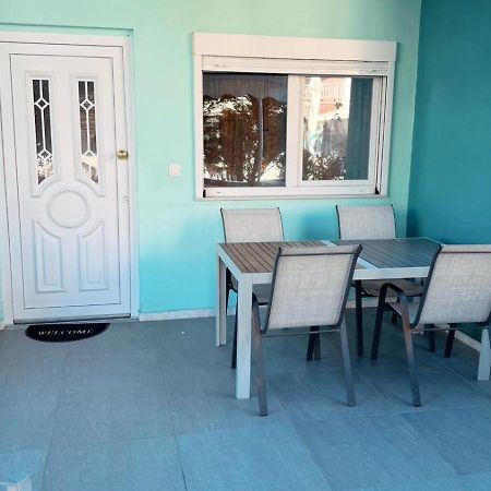 Apartment Near The Sea Peraía Екстериор снимка